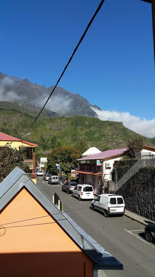 Gite Du Piton D Anchaing Hell-Bourg Dış mekan fotoğraf